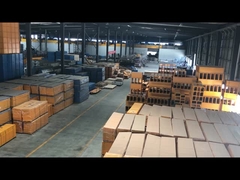 プレスン工場ツアー